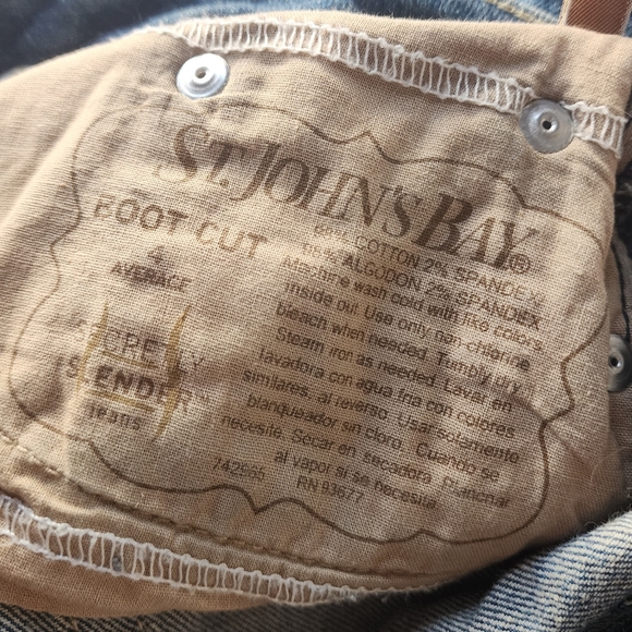 St. Johns Bay Women's Secretly Slender Boot Cut Blue Denim Jeans Size 4 Average - Picture 4 of 4